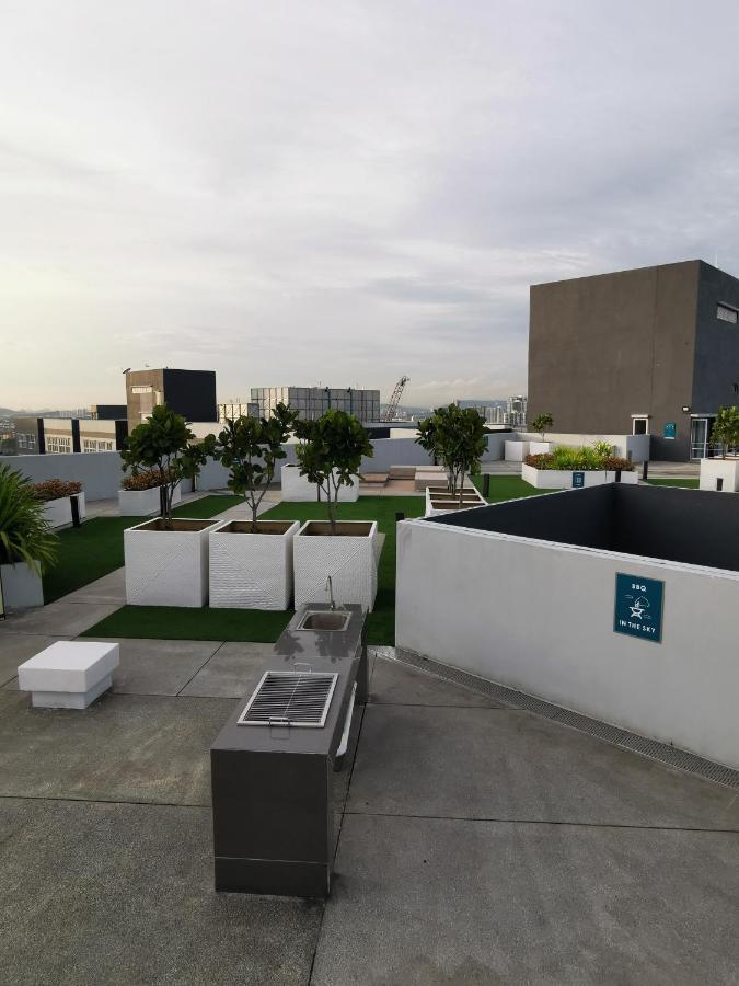 Appartamento Kajang Industrial House With Olympic Size Swimming Pool Esterno foto